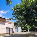 Casa próximo centro de eventos com ar condicionado